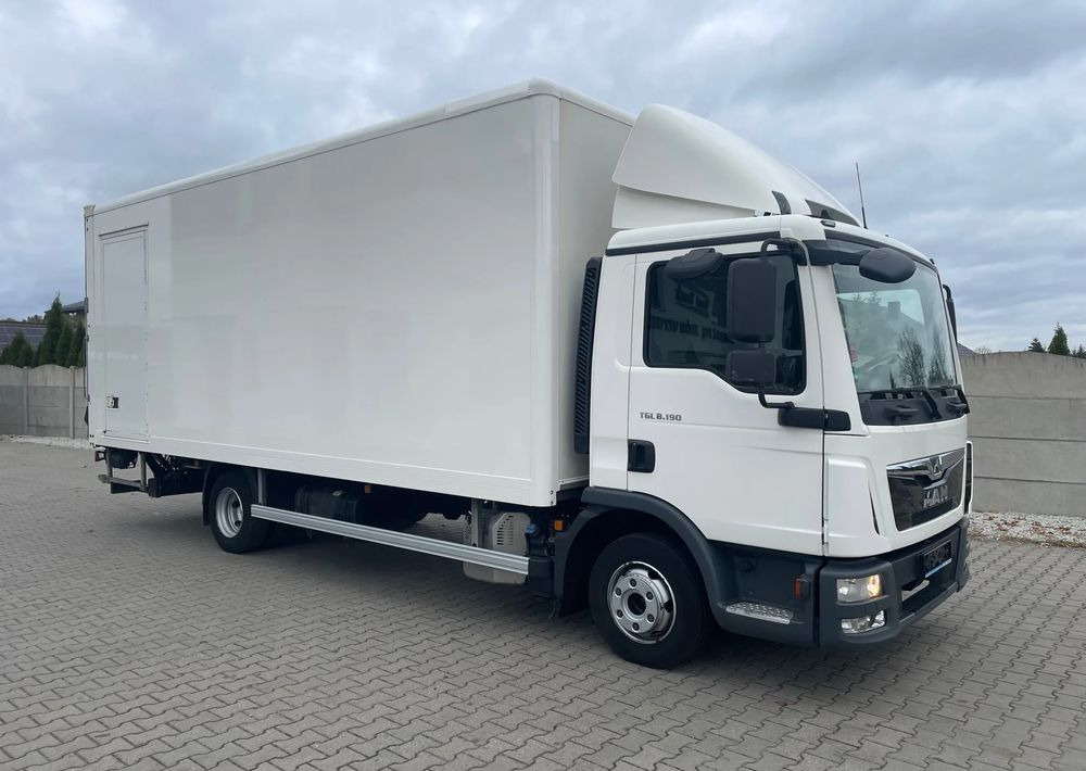 MAN TGL 8.190 KONTENER 16 PALET! - Camion fourgon: photos 4 MAN TGL 8.190 KONTENER 16 PALET! - Camion fourgon: photos 4