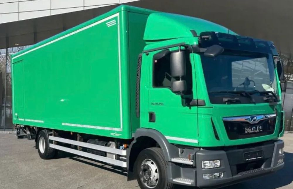 MAN TGM 15.250 - Camion fourgon: photos 1 MAN TGM 15.250 - Camion fourgon: photos 1