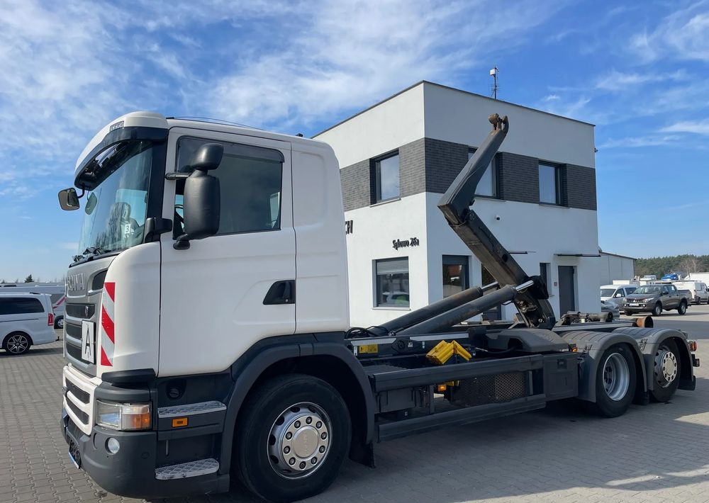 Scania R410 Hakowiec MEILLER RK20 65 - Camion ampliroll: photos 1 Scania R410 Hakowiec MEILLER RK20 65 - Camion ampliroll: photos 1