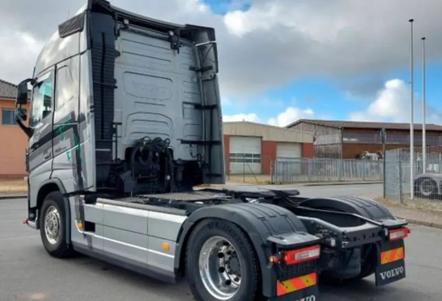 Volvo FH 460 - Tracteur routier: photos 2 Volvo FH 460 - Tracteur routier: photos 2