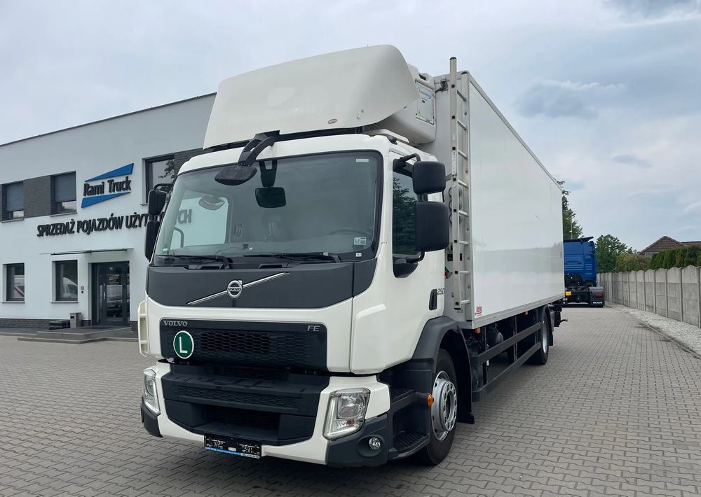 Volvo FE 18.250 Chłodnia! EURO 6! - Camion frigorifique: photos 1 Volvo FE 18.250 Chłodnia! EURO 6! - Camion frigorifique: photos 1