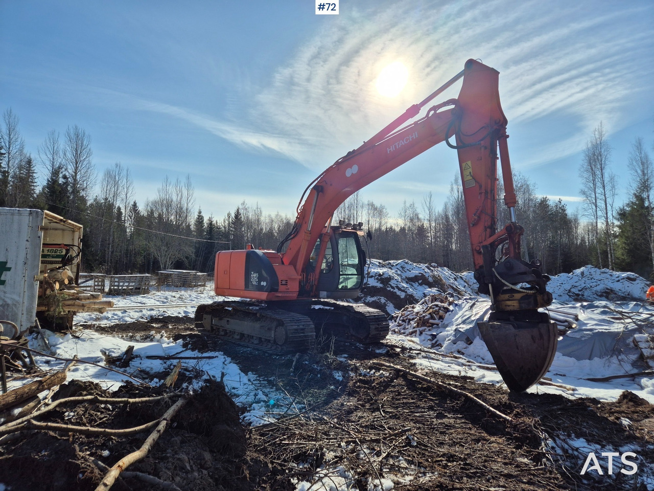 2005 Hitachi  Zaxis 225USR LC - Pelle sur chenille: photos 3 2005 Hitachi  Zaxis 225USR LC - Pelle sur chenille: photos 3