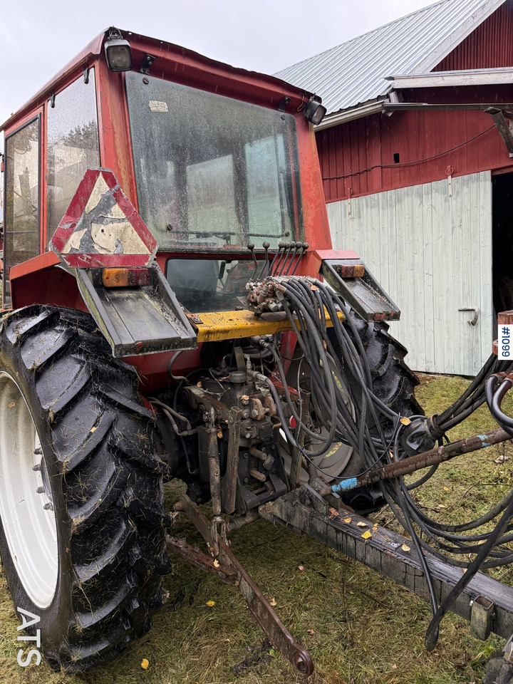 Valmet 505 Tractor and forestry trailer - Tracteur agricole, Remorque forestière: photos 3 Valmet 505 Tractor and forestry trailer - Tracteur agricole, Remorque forestière: photos 3