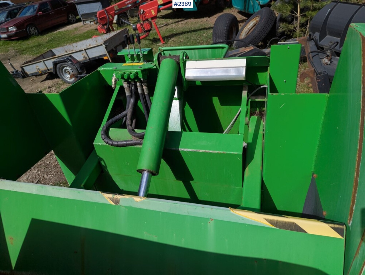 Matériel de fenaison Bale shredder / Bale cutter Varmo Lift PPNL: photos 13