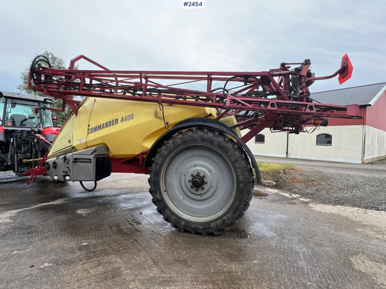 Plant protection sprayer Hardi Commander 4400 24M - Pulvérisateur: photos 5 Plant protection sprayer Hardi Commander 4400 24M - Pulvérisateur: photos 5