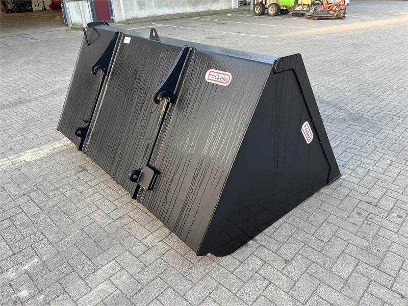 Frickelo SB.1100.25 JCB - Godet pour chargeur pour Engins de chantier: photos 3 Frickelo SB.1100.25 JCB - Godet pour chargeur pour Engins de chantier: photos 3