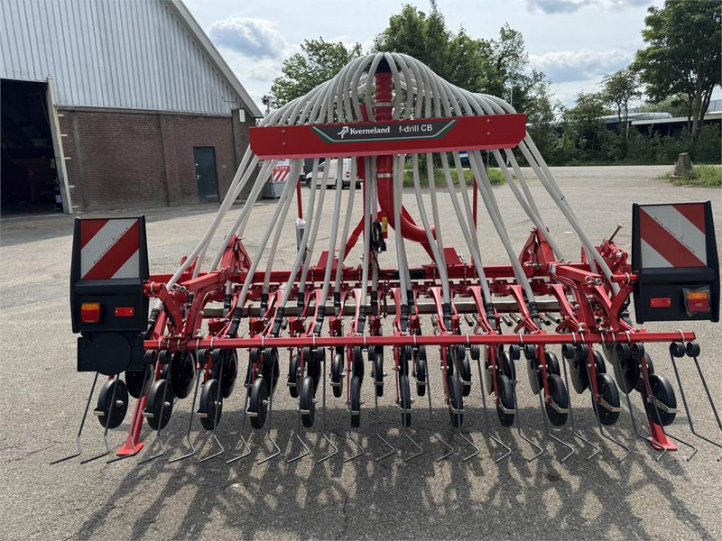 Kverneland CB 3000 - Semoir/ Planteuse: photos 2 Kverneland CB 3000 - Semoir/ Planteuse: photos 2