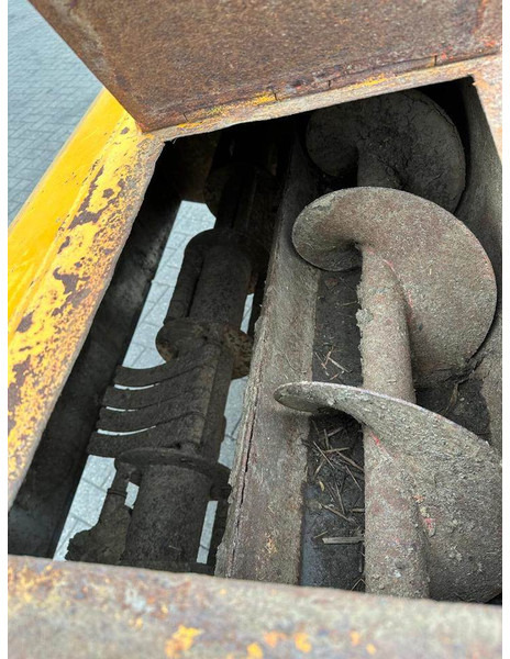 Samon SU2 uienrooier - Matériel de récolte: photos 2 Samon SU2 uienrooier - Matériel de récolte: photos 2