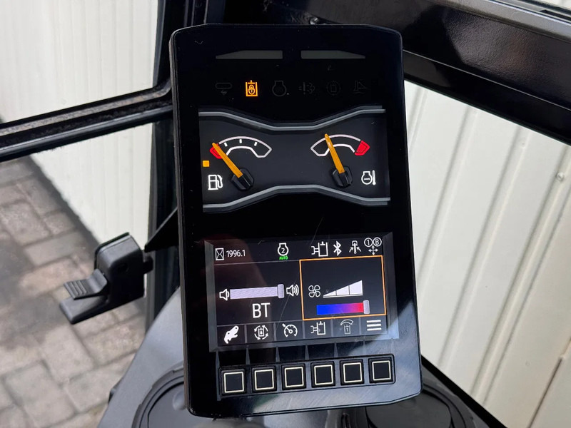 Mini pelle Caterpillar 301.8 NextGen: photos 14