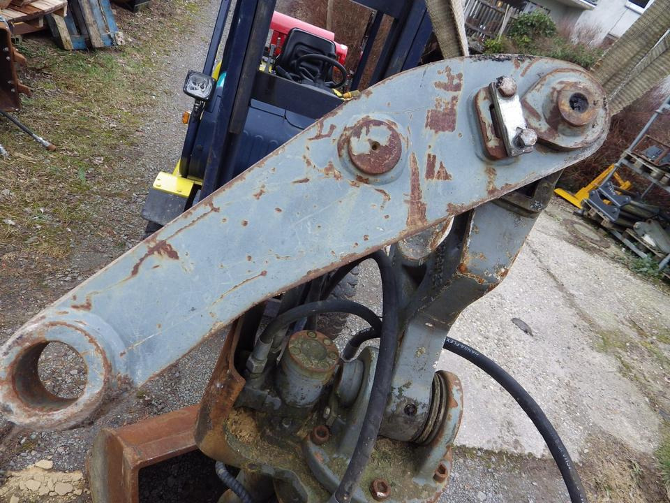 Liebherr GM8 GM10 Greifer 600 mm SB mit SW48 Adapter - Benne preneuse pour Engins de chantier: photos 3 Liebherr GM8 GM10 Greifer 600 mm SB mit SW48 Adapter - Benne preneuse pour Engins de chantier: photos 3