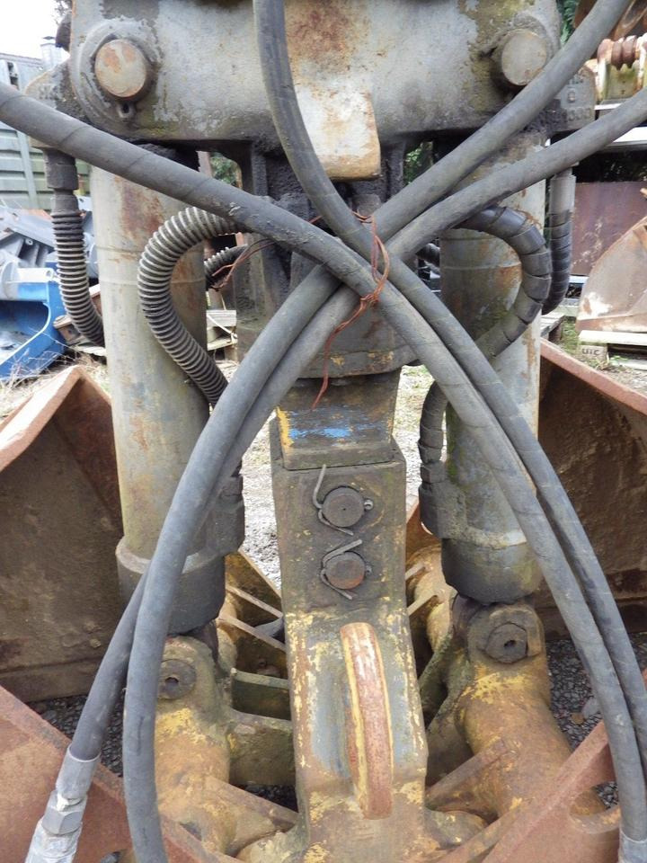 Benne preneuse pour Engins de chantier Liebherr GM8 GM10 Greifer 600 mm SB mit SW48 Adapter: photos 10