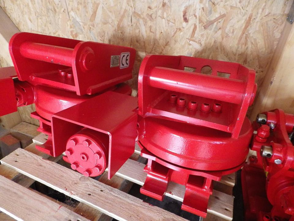 Schnellwechsler 360° drehbar  MS03 "Sandwich" - Attache rapide pour Pelle: photos 3 Schnellwechsler 360° drehbar  MS03 "Sandwich" - Attache rapide pour Pelle: photos 3