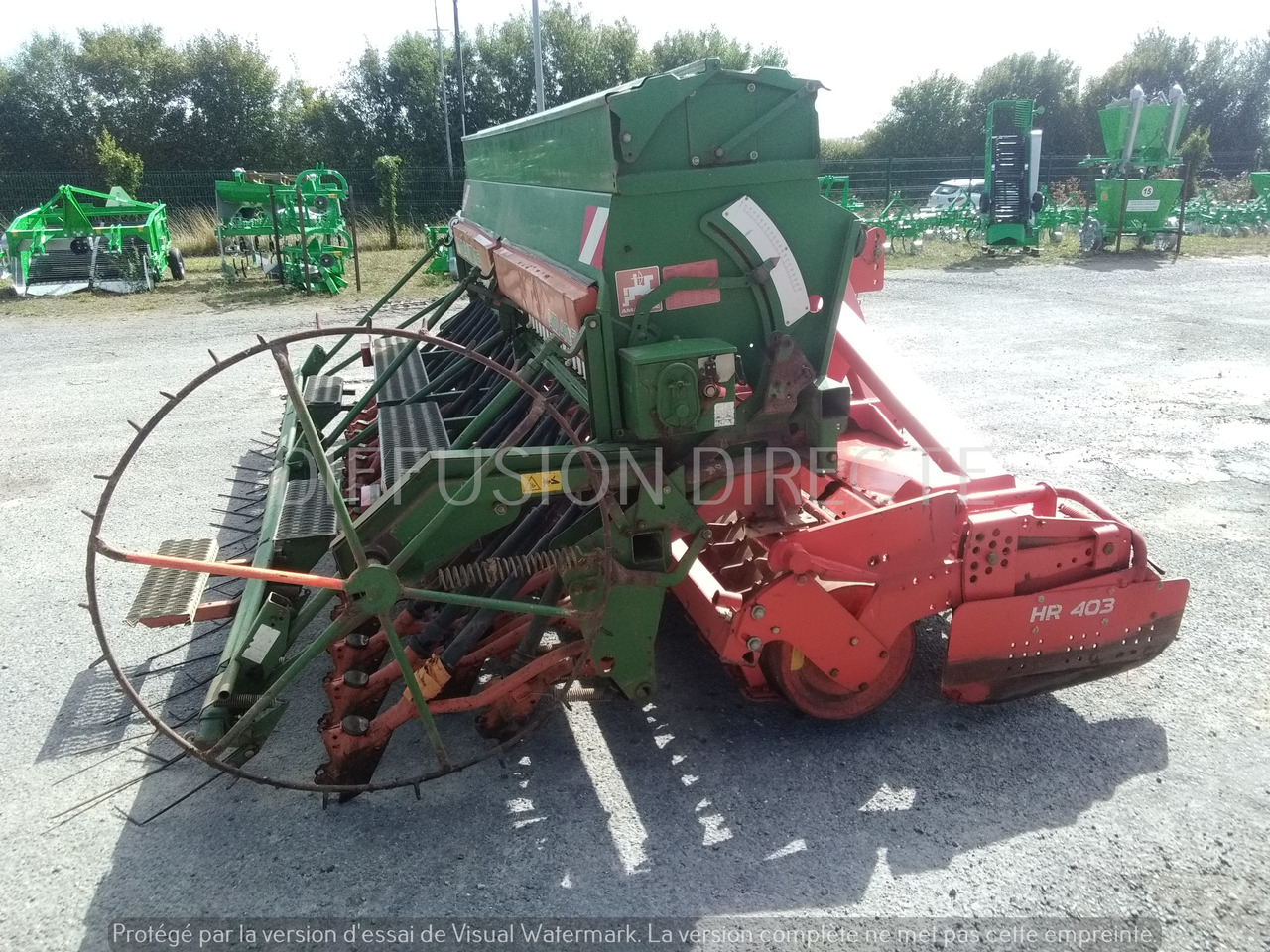 AMAZONE COMBINE DE SEMIS AD 402 - Combiné de semis: photos 4 AMAZONE COMBINE DE SEMIS AD 402 - Combiné de semis: photos 4