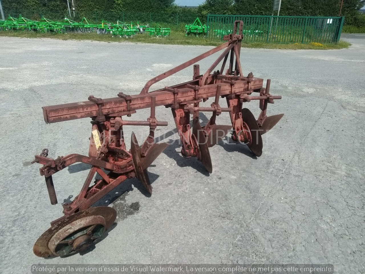 CAVEL CHARRUE A DISQUES 3 D - Charrue: photos 2 CAVEL CHARRUE A DISQUES 3 D - Charrue: photos 2