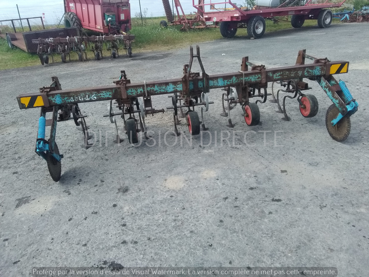 MONOSEM BINEUSE SUPER CROP - Outils du sol: photos 2 MONOSEM BINEUSE SUPER CROP - Outils du sol: photos 2