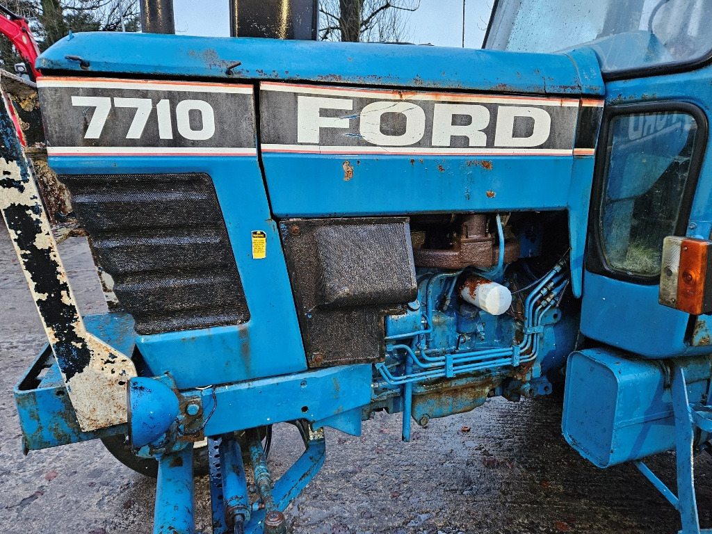 Tracteur agricole Ford 7700 2wd Tractor: photos 6
