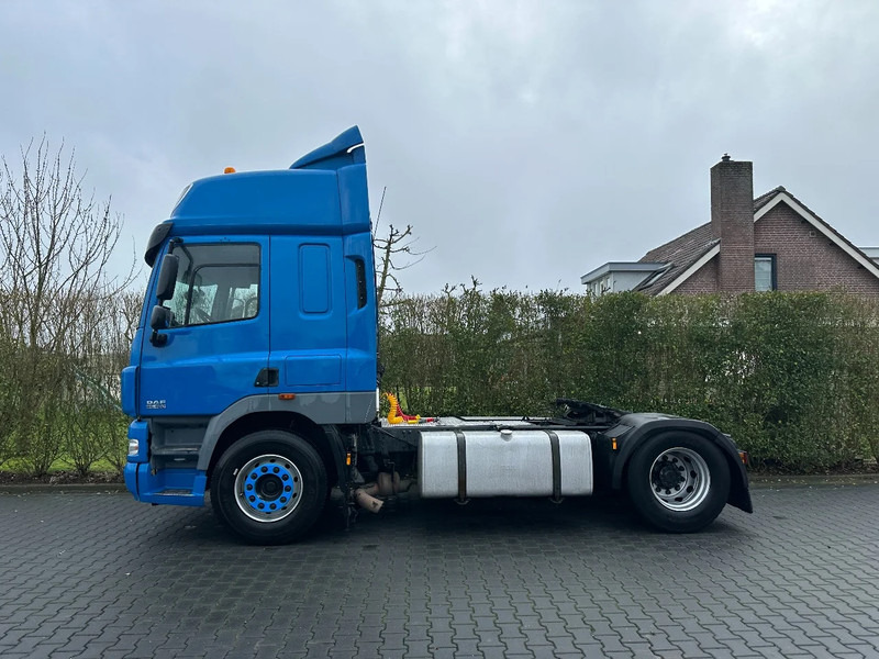 DAF CF 460 4X2 2011 - Tracteur routier: photos 2 DAF CF 460 4X2 2011 - Tracteur routier: photos 2