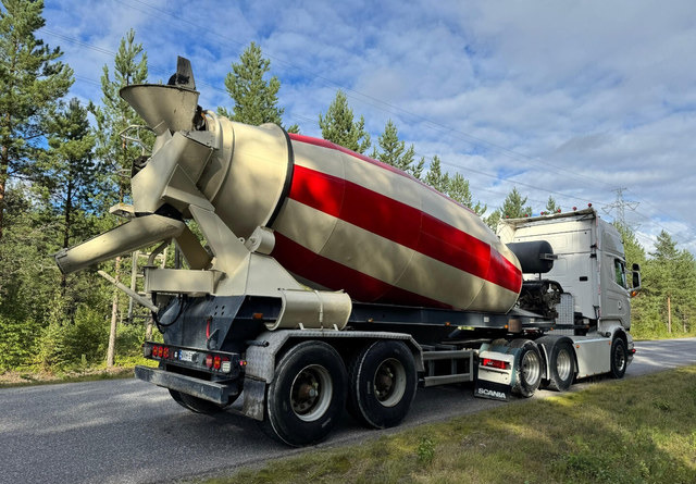 Liebherr12m3 Perävaunu - Semi-remorque malaxeur: photos 4 Liebherr12m3 Perävaunu - Semi-remorque malaxeur: photos 4
