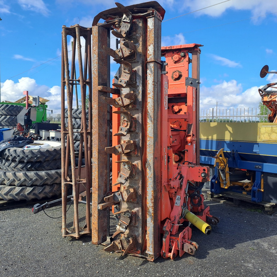 ERPICE ROTANTE PIEGHEVOLE MASCHIO AQUILA 5000 - Rotavator: photos 2 ERPICE ROTANTE PIEGHEVOLE MASCHIO AQUILA 5000 - Rotavator: photos 2