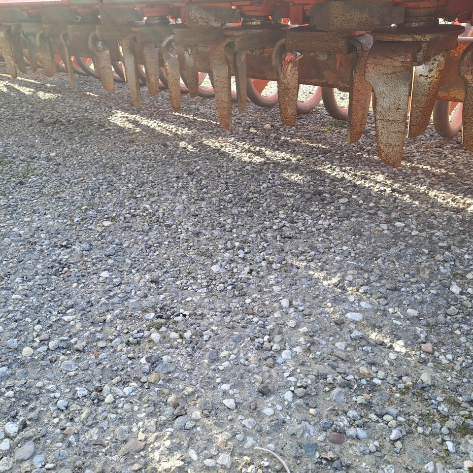 ERPICE ROTANTE PIEGHEVOLE MASCHIO AQUILA RAP 7000 - Rotavator: photos 4 ERPICE ROTANTE PIEGHEVOLE MASCHIO AQUILA RAP 7000 - Rotavator: photos 4