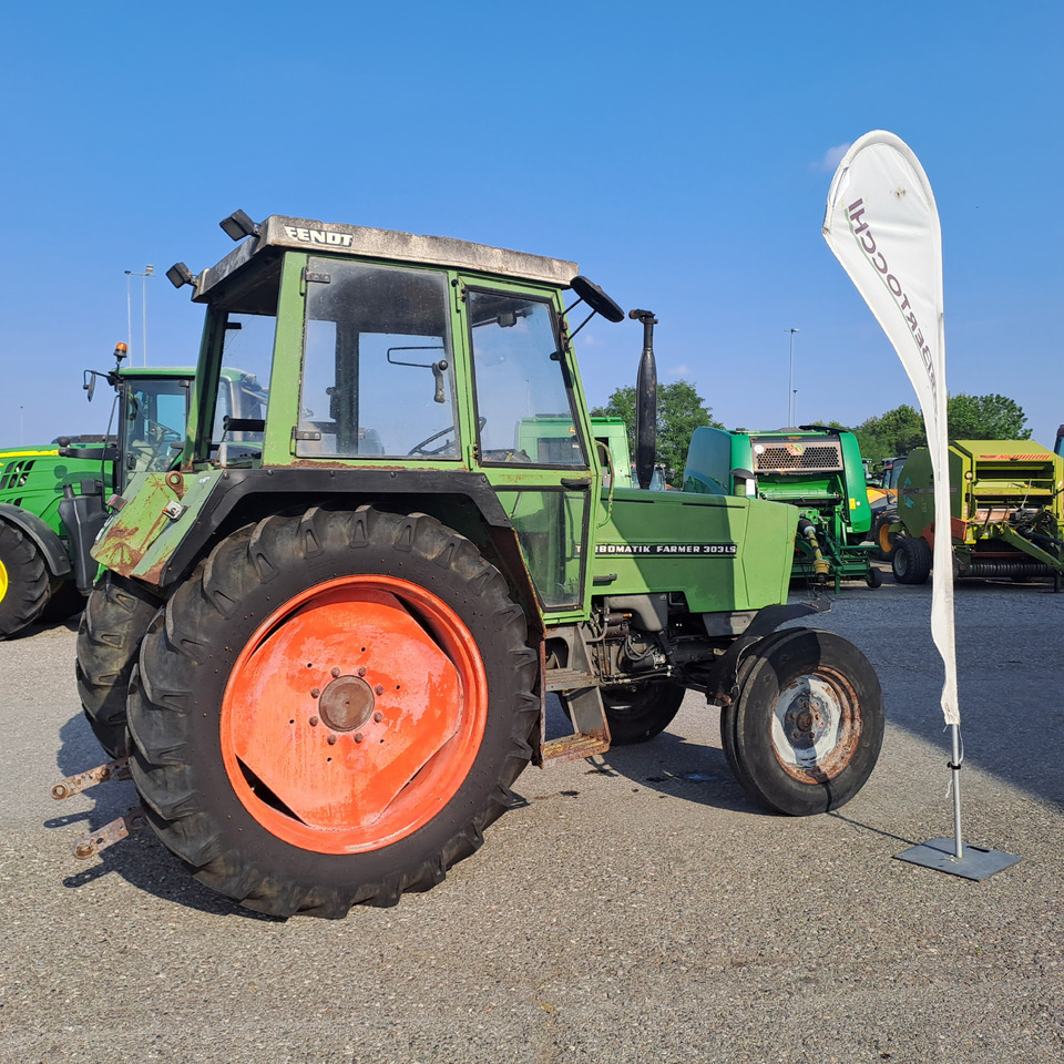 FENDT 303 LS FARMER - Tracteur agricole: photos 3 FENDT 303 LS FARMER - Tracteur agricole: photos 3