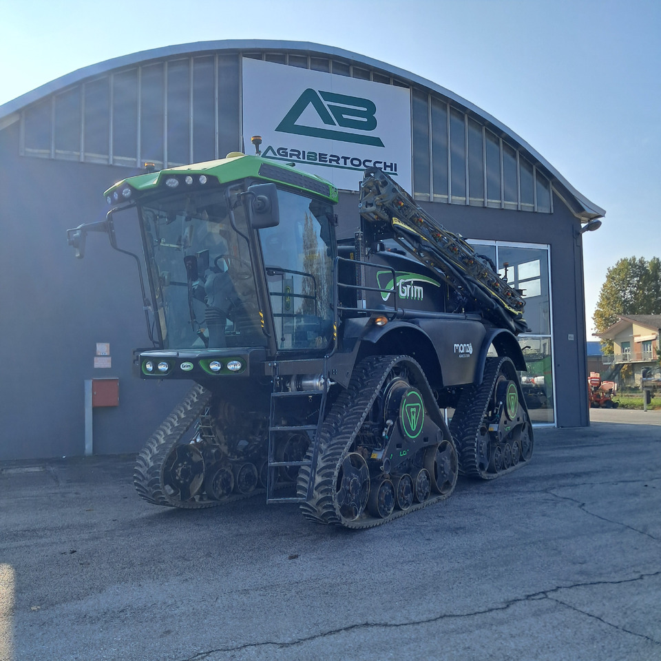 GRIM SERIE 9 - Pulvé automoteur: photos 1 GRIM SERIE 9 - Pulvé automoteur: photos 1