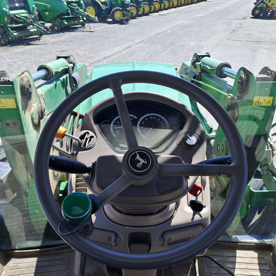 JOHN DEERE 6125R - crédit-bail JOHN DEERE 6125R: photos 8