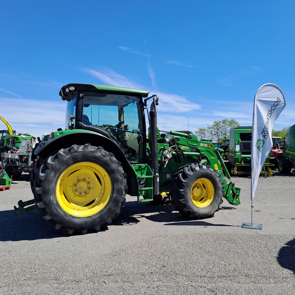 JOHN DEERE 6125R - Tracteur agricole: photos 2 JOHN DEERE 6125R - Tracteur agricole: photos 2