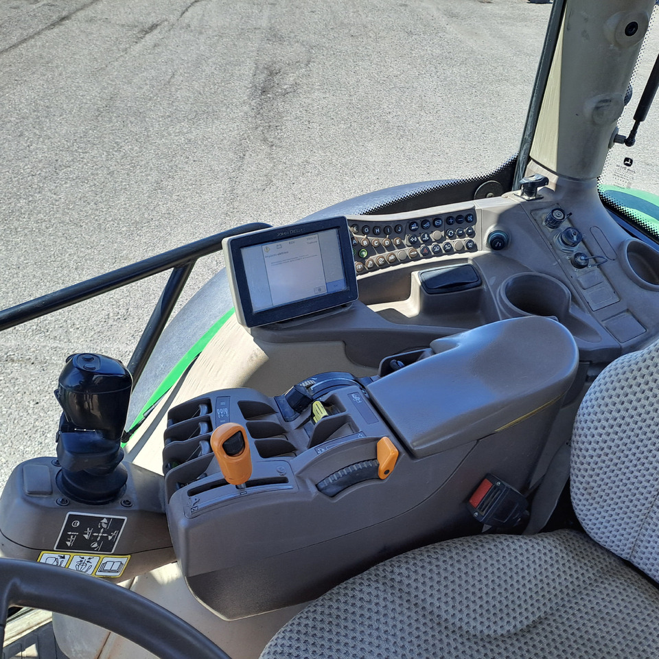 JOHN DEERE 6125R - crédit-bail JOHN DEERE 6125R: photos 7