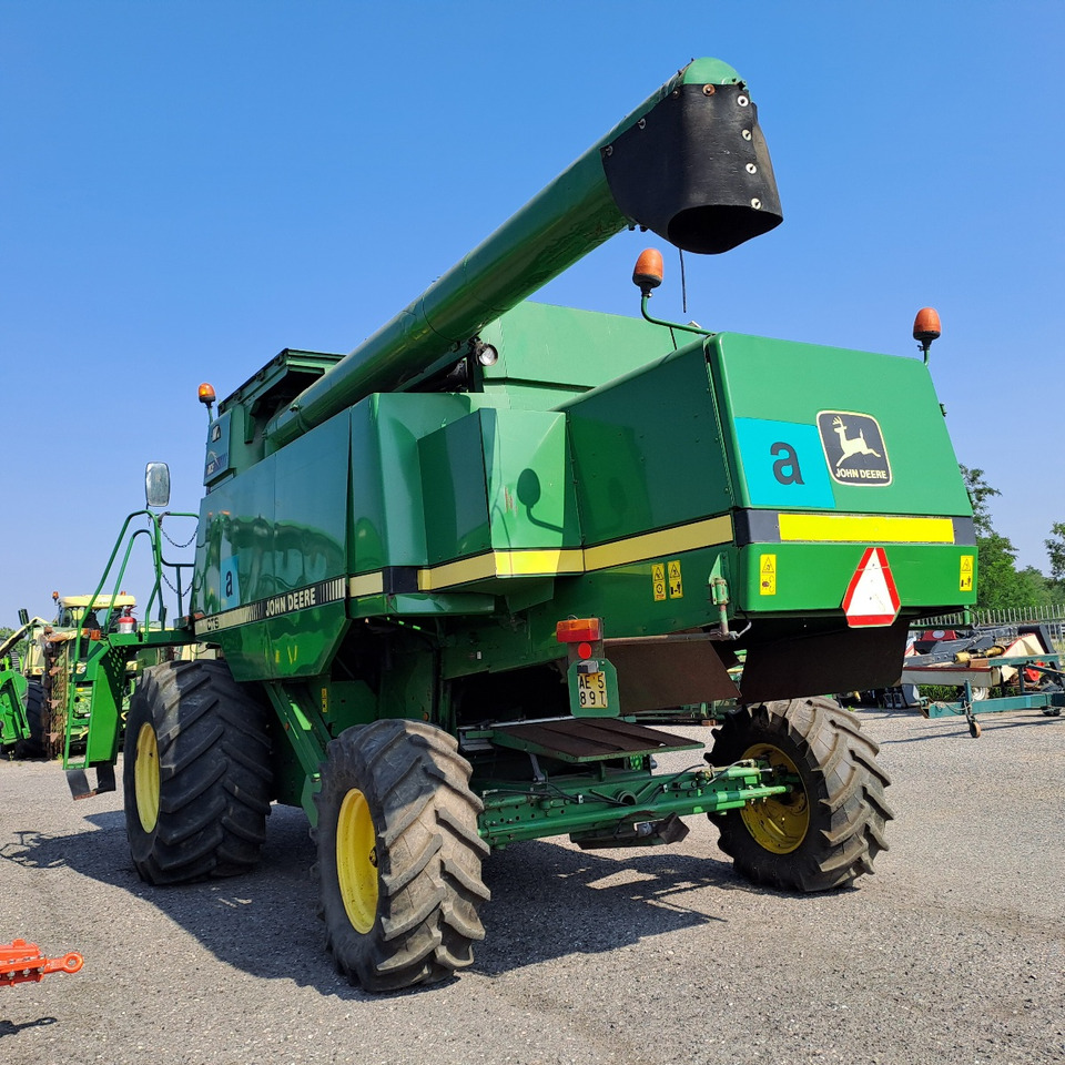 MIETITREBBIA JOHN DEERE CTS - Moissonneuse-batteuse: photos 5 MIETITREBBIA JOHN DEERE CTS - Moissonneuse-batteuse: photos 5