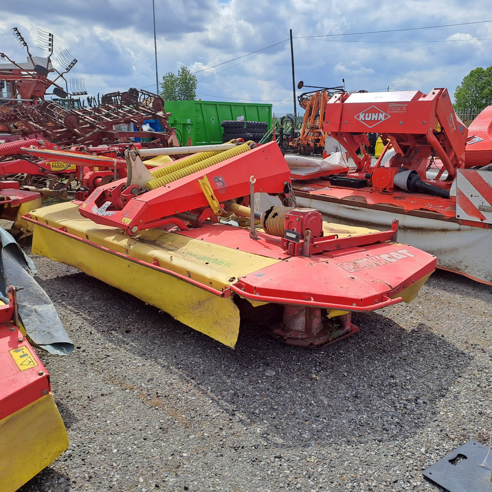 POTTINGER NOVA CAT ALPHA MOTION 306 - Faucheuse: photos 3 POTTINGER NOVA CAT ALPHA MOTION 306 - Faucheuse: photos 3
