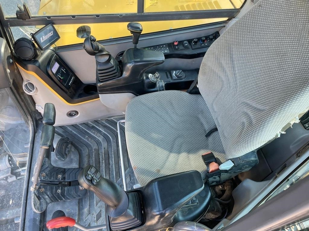 Mini pelle Volvo ECR 88 D Pro: photos 10 Mini pelle Volvo ECR 88 D Pro: photos 10