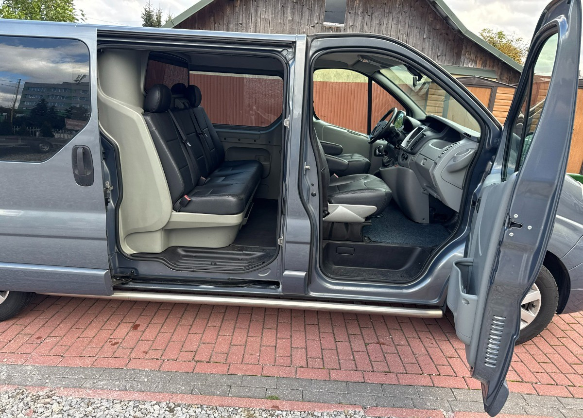 Opel Vivaro LONG 2.5 150KM Brygadówka Brygada Bezwypadkowy Super Stan FV23 - Utilitaire double cabine: photos 5 Opel Vivaro LONG 2.5 150KM Brygadówka Brygada Bezwypadkowy Super Stan FV23 - Utilitaire double cabine: photos 5