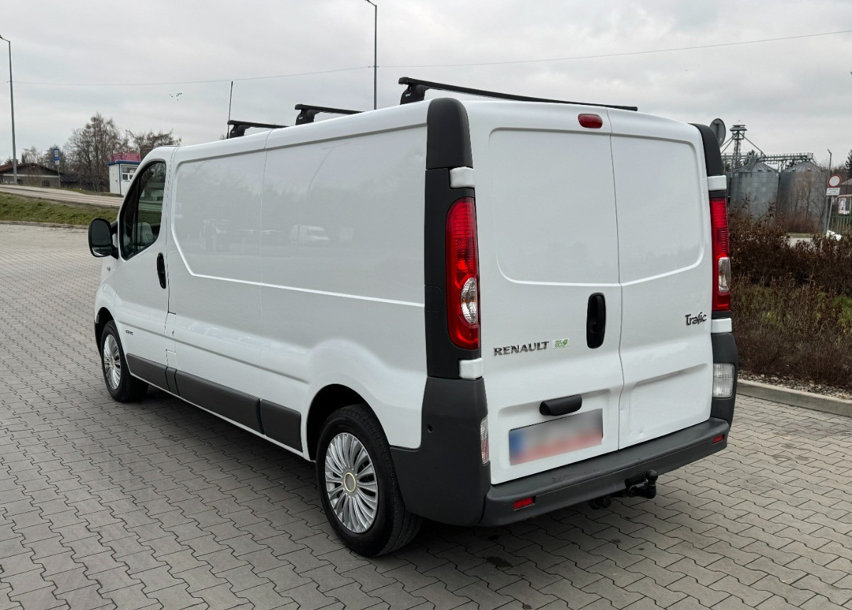 Renault Trafic L2 Long 2.0 DCI 115KM Klimatronic 130 tys km Super stan SERWIS - Fourgon utilitaire: photos 2 Renault Trafic L2 Long 2.0 DCI 115KM Klimatronic 130 tys km Super stan SERWIS - Fourgon utilitaire: photos 2
