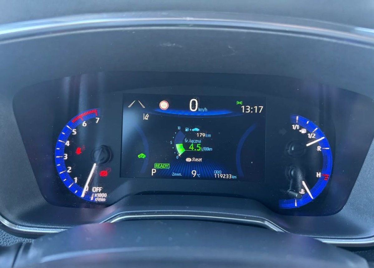 Toyota Corolla 1.8 Hybrid Active Niski przebieg LED FV23 W SUPER STANIE - Voiture: photos 5 Toyota Corolla 1.8 Hybrid Active Niski przebieg LED FV23 W SUPER STANIE - Voiture: photos 5