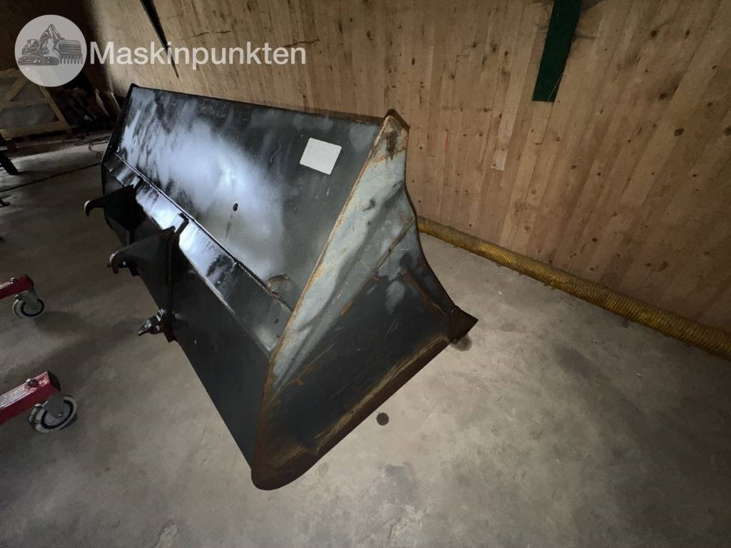 Ålö Universal skopa - Godet pour Engins de chantier: photos 4 Ålö Universal skopa - Godet pour Engins de chantier: photos 4