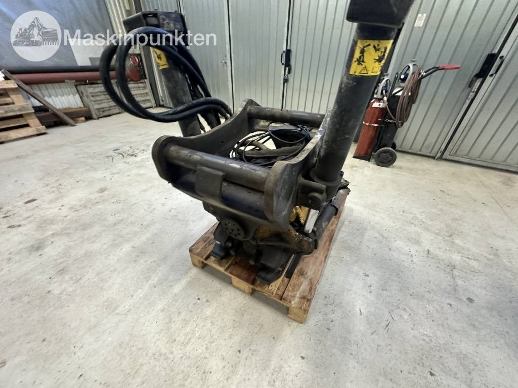 Engcon EC 226 - Autre matériel: photos 5 Engcon EC 226 - Autre matériel: photos 5