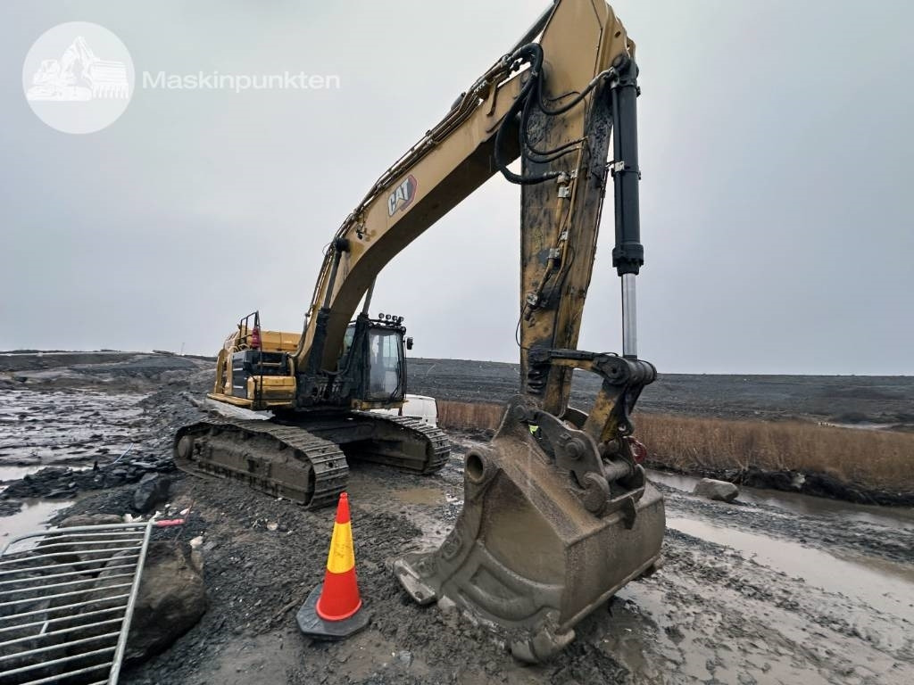 CAT 352 - Pelle sur chenille: photos 3 CAT 352 - Pelle sur chenille: photos 3