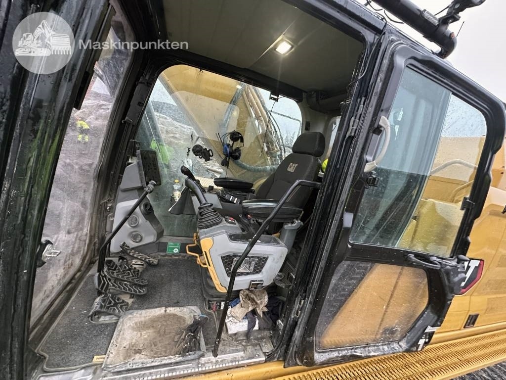 Pelle sur chenille CAT 352: photos 11