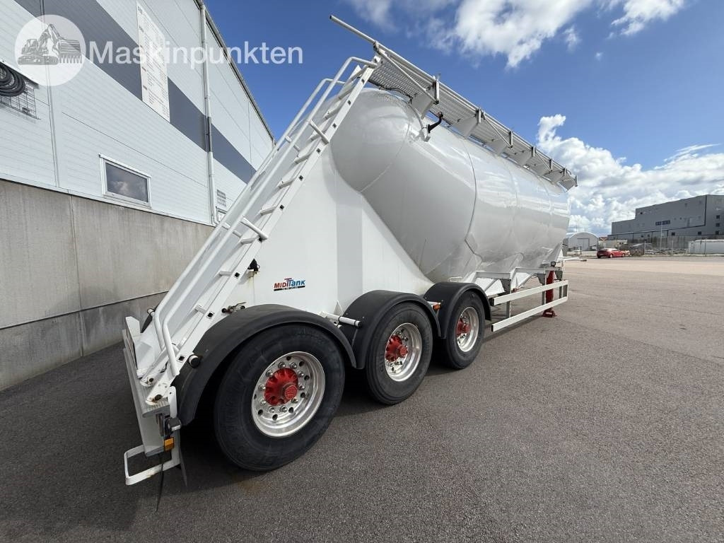 Interconsult Tanktrailer  - Semi-remorque citerne: photos 2 Interconsult Tanktrailer  - Semi-remorque citerne: photos 2