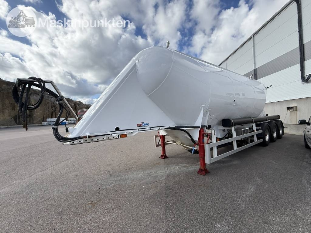 Interconsult Tanktrailer  - Semi-remorque citerne: photos 1 Interconsult Tanktrailer  - Semi-remorque citerne: photos 1