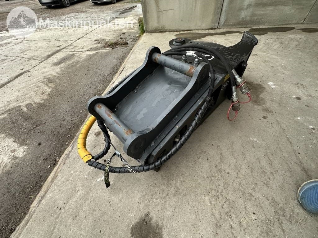 JAK 300 C-Modell  - Attache rapide pour Engins de chantier: photos 4 JAK 300 C-Modell  - Attache rapide pour Engins de chantier: photos 4