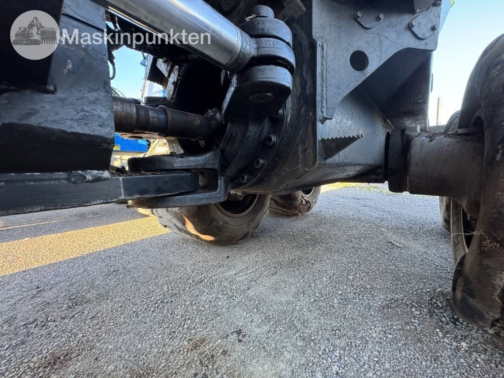 Porteur John Deere 1510 E: photos 42