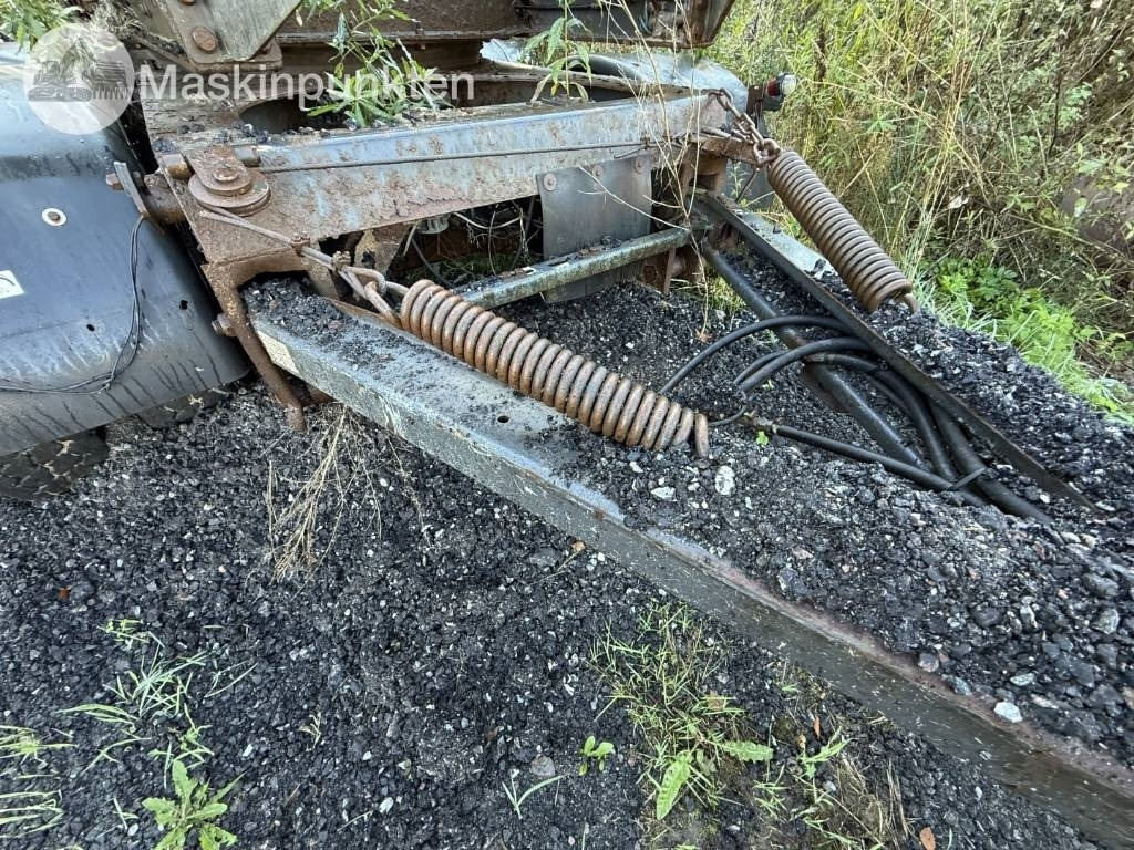 Jyki V 42 T0 - Remorque grumier: photos 5 Jyki V 42 T0 - Remorque grumier: photos 5