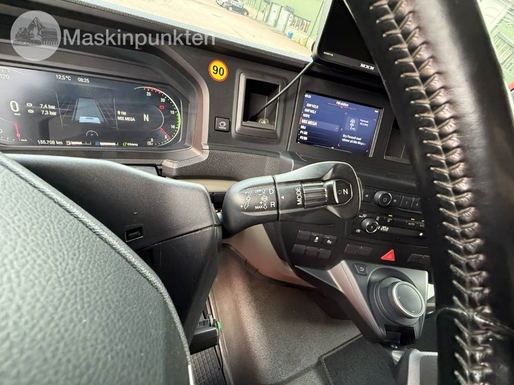 Camion multibenne MAN TGS 26.360: photos 17 Camion multibenne MAN TGS 26.360: photos 17