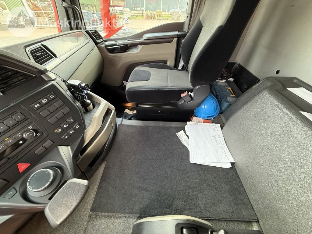 Camion multibenne MAN TGS 26.360: photos 24 Camion multibenne MAN TGS 26.360: photos 24