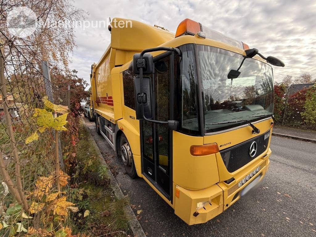 Mercedes-Benz 1833 LL Sopbil - Benne à ordures ménagères: photos 3 Mercedes-Benz 1833 LL Sopbil - Benne à ordures ménagères: photos 3