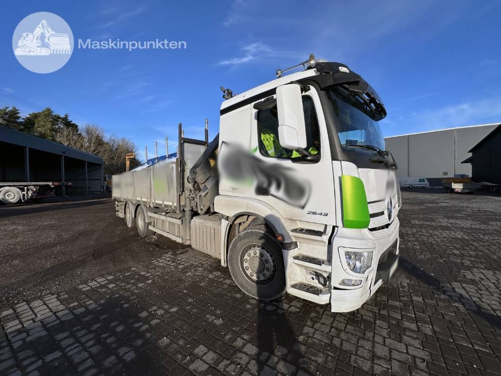 Camion grue Mercedes-Benz 2543: photos 1