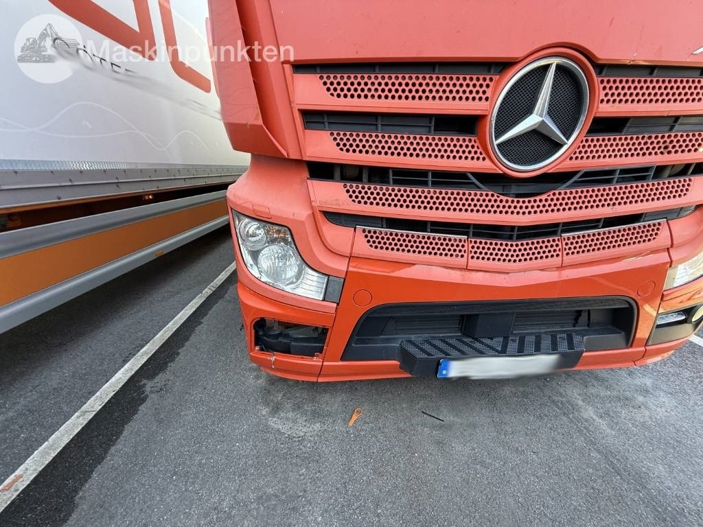Camion frigorifique Mercedes-Benz Actros 2551: photos 35 Camion frigorifique Mercedes-Benz Actros 2551: photos 35