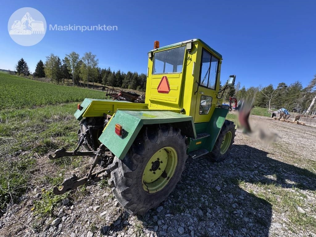 Mercedes-Benz MB Trac 700 - Tracteur agricole: photos 4 Mercedes-Benz MB Trac 700 - Tracteur agricole: photos 4